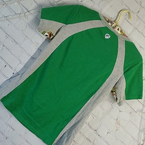 Oregon Ducks UO University Green Gray Yellow V-Neck Tee Tshirt Womens Sz Medium - Picture 11 of 14